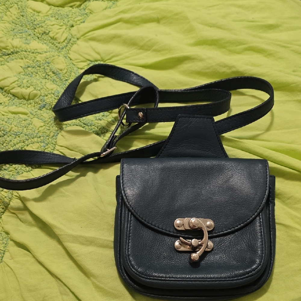 Sundance Crossbody Bag